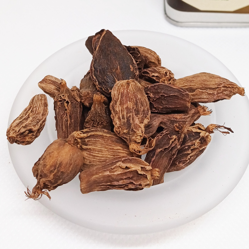 CARDAMOMO NERO INTERO (Amomum subulatum)